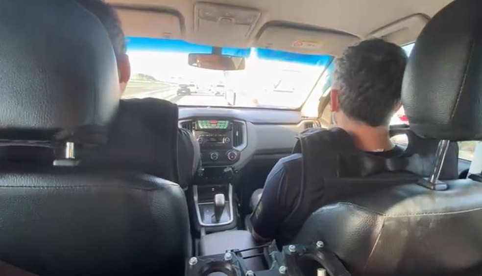 Policiais federais de Campinas prenderam, em Paulínia, mulher suspeita de envolvimento em atos golpistas — Foto: Polícia Federal