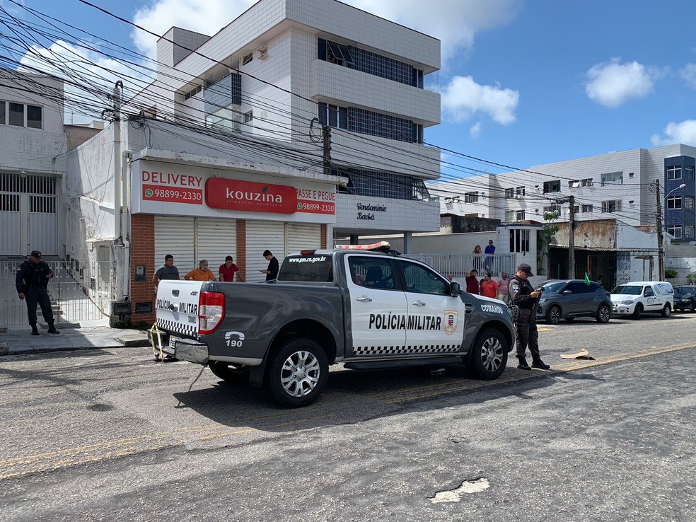Homem é morto a tiros na Zona Leste de Natal — Foto: Gustavo Brendo/Inter TV Cabugi 