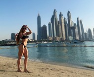 Ex-BBB Aline Dahlen fala da vida em Dubai e comenta 'cantadas': "Por bilhetinho"