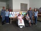Bombeiros entregam doações em instituição de Ituiutaba