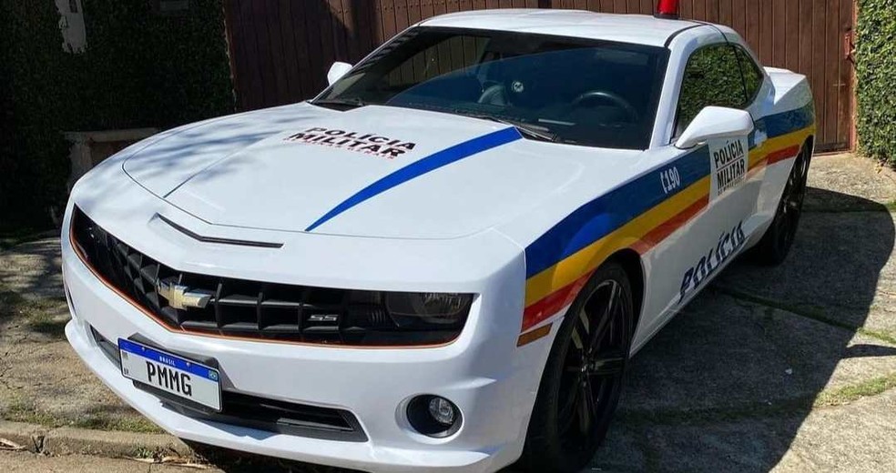 Chevrolet Camaro SS apreendido em operação contra o tráfico será usado para policiamento turístico em Poços de Caldas — Foto: Polícia Militar