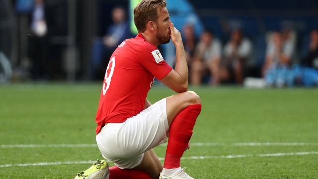 Harry Kane lamenta gol perdido em Blgica x Inglaterra. Ele se despede da Copa com seis gols
