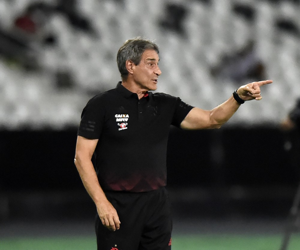 Carpegiani elogia Fla após goleada, mas alerta para o River: Exigência maior