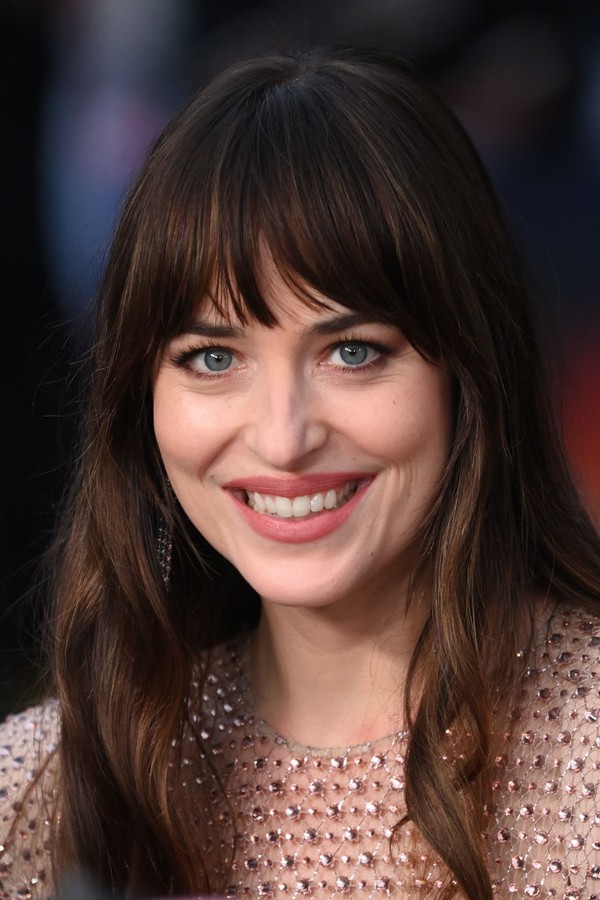 LONDON, ENGLAND - OCTOBER 13: Dakota Johnson attends "The Lost Daughter" UK Premiere during the 65th BFI London Film Festival at The Royal Festival Hall on October 13, 2021 in London, England. (Photo by Karwai Tang/WireImage) (Foto: WireImage)