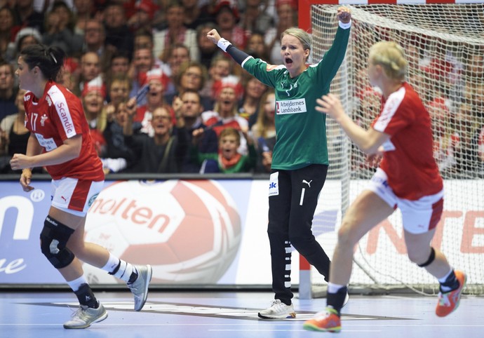 Dinamarca comemora sua vitória na estreia do Mundial (Foto: Jan Christensen / FrontzoneSport)