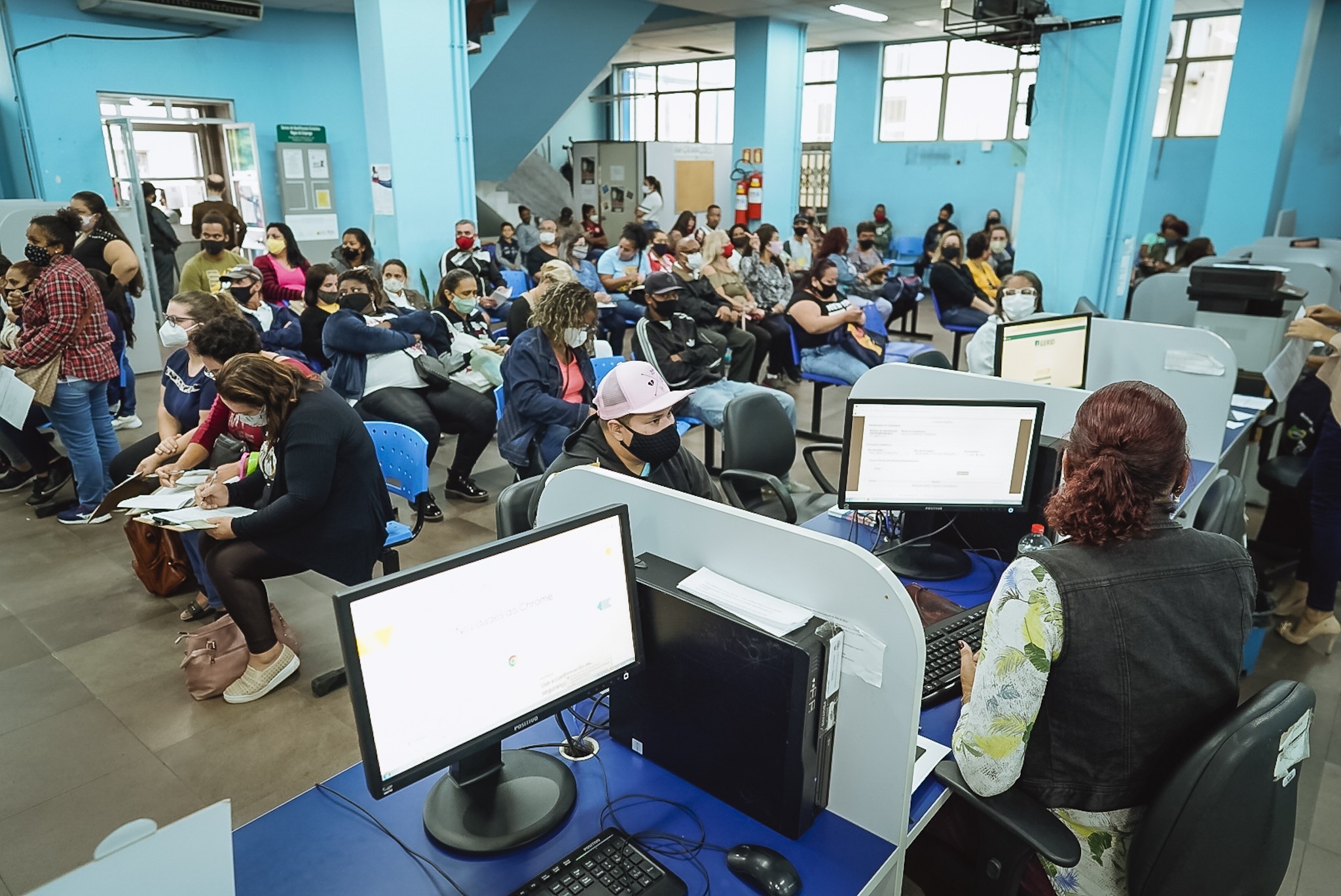 Sine de Porto Alegre tem mais de 1,3 mil vagas de emprego abertas; saiba como se candidatar