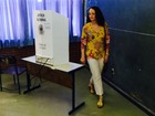 Luciana Genro vota em Porto Alegre e diz que 'há desejo de mudança'
