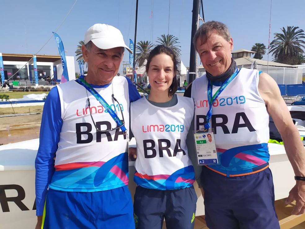  Cláudio Biekarck, Isabel Perugini e Gunnar Ficker, medalha de prata na Lightning nos Jogos de Lima — Foto: Leandro Pacheco