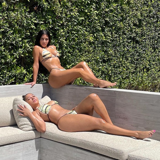 Kim Kardashian (acima) e La La Anthony (Foto: Reprodução/Instagram)