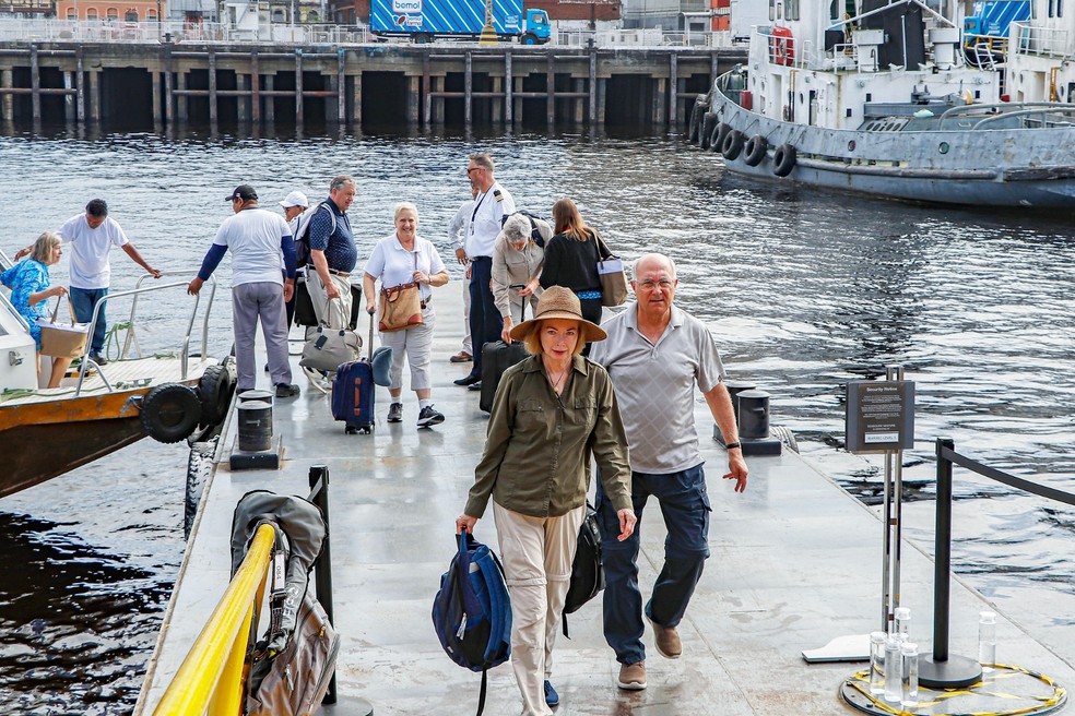 Turistas na Temporada de Cruzeiros em Manaus  — Foto: Oliveira Júnior/Manauscult