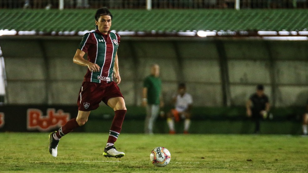 Recuperado de grave lesão, Matheus Ferraz fez só três jogos em 2020 — Foto: Lucas Merçon / Fluminense FC