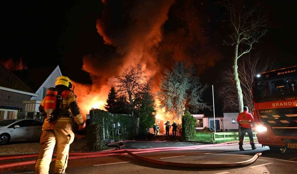 Família confirma morte de brasileira durante incêndio na Holanda do Norte — Foto: Reprodução/Inter Visual Studio/Drechterland In Het Nieuws