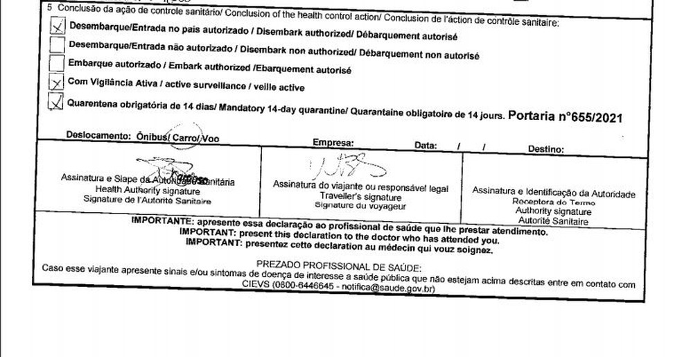 Formulário de entrada assinado por Willian tem compromisso de fazer quarentena de 14 dias — Foto: Reprodução