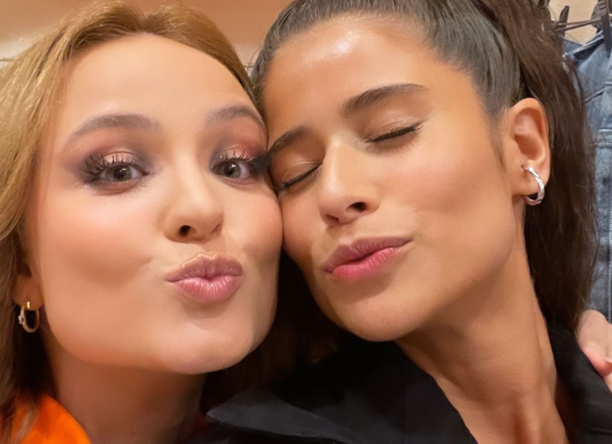 Larissa Manoela e Isadora Cruz se encontram (Foto: Reprodução / Instagram)