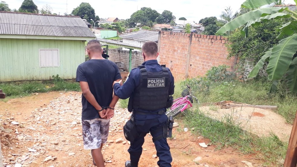 Adolescente de 14 anos confessou ter participado em ataque a veículos oficiais de Ariquemes — Foto: Arquivo pessoal/Jefferson Sanchez