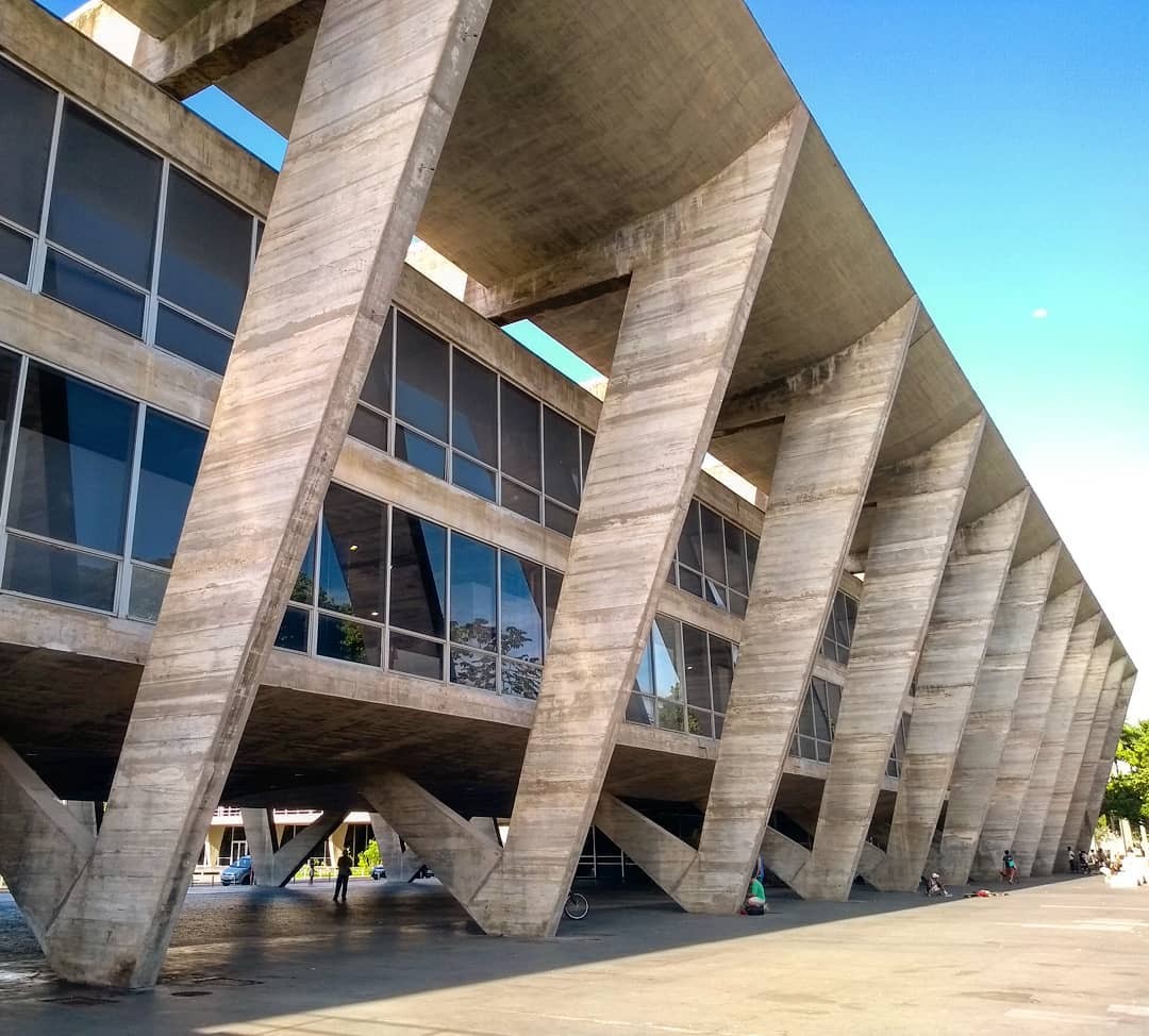 Por que a arquitetura brutalista pode ser mal compreendida? (Foto: @alvesdocarmogustavo)
