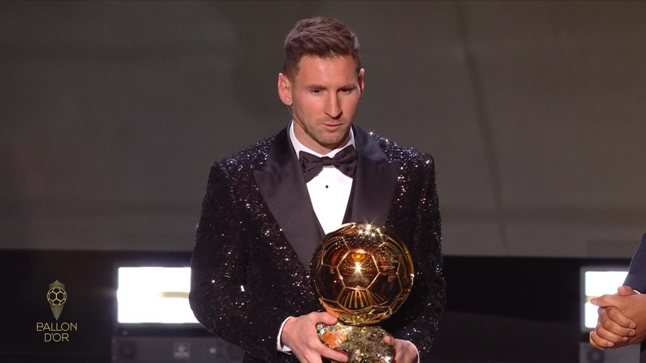 Lionel Messi ganha a Bola de Ouro pela sétima vez