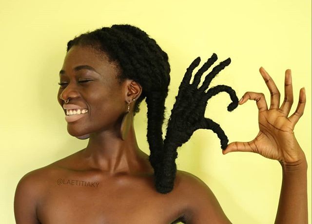 Escultura de cabelo feita pela artista Laetitia KY  (Foto: Reprodução/Instagram)