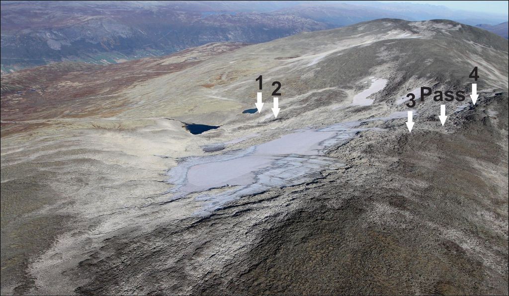 Mudanças climáticas levaram ao derretimento do gelo nas montanhas de Lendbreen, onde o trajeto foi encontrado (Foto: Lars Pilø/ESPEN FINSTAD/SECRETSOFTHEICE.COM)