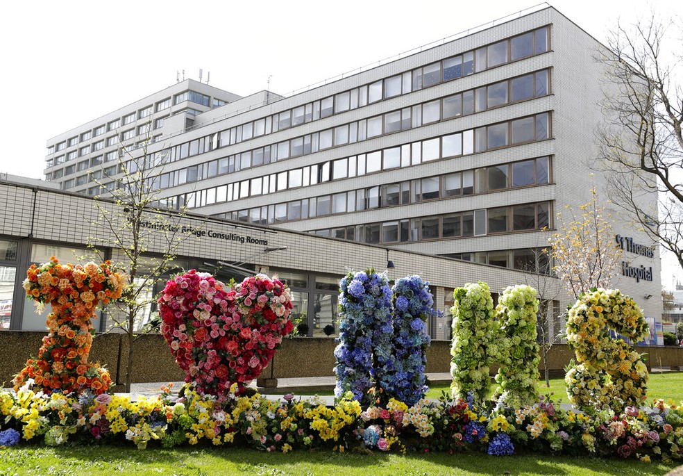 Hospital no Reino Unido onde está internado Boris Johnson — Foto: Kirsty Wigglesworth/AP