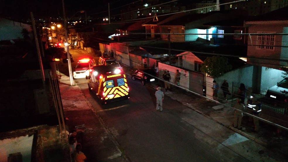SituaÃ§Ã£o ocorreu na madrugada desta sexta-feira (16); vÃ­tima, conforme a polÃ­cia, estava em caminhonete roubada (Foto: Tony Mattoso/Arquivo pessoal)