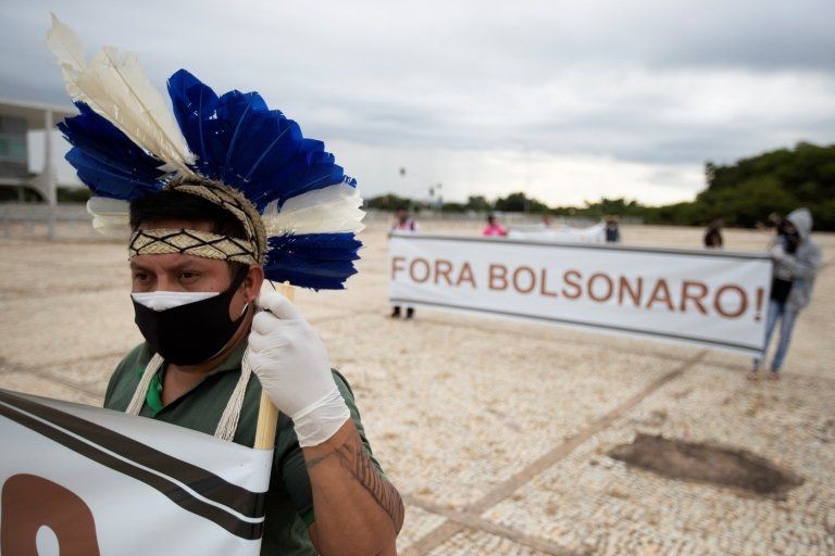 Lideranças indígenas são contra acordo de Biden com Bolsonaro (Foto: EPA via BBC)