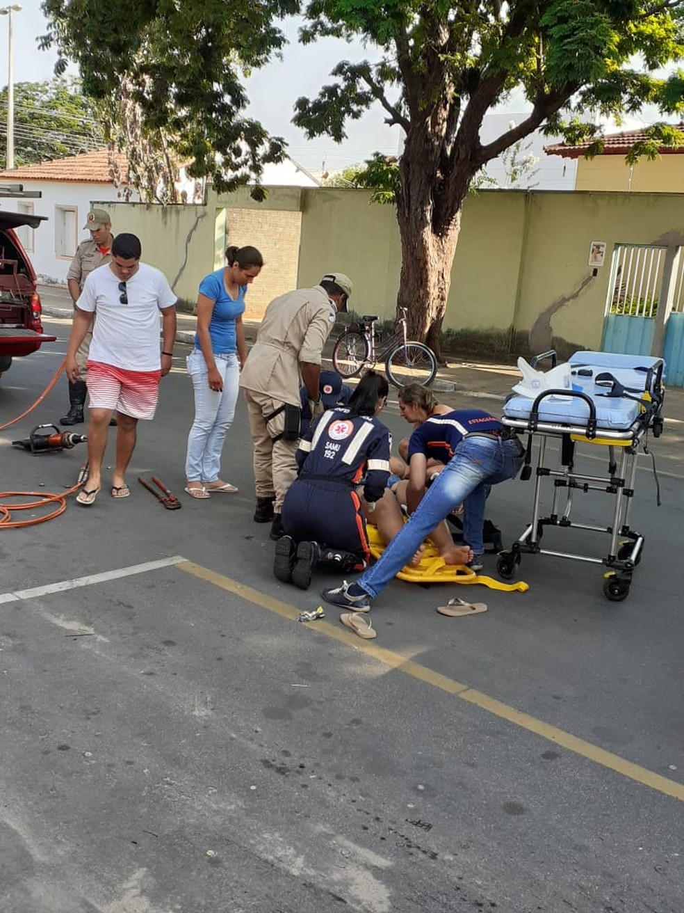 Vítima foi socorrida pelo Samu e Bombeiros em Gurupi — Foto: Divulgação