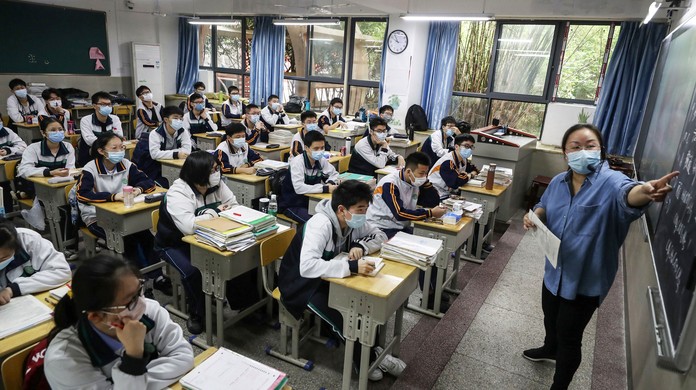 Get Wallpaper Volta As Aulas Apos Quarentena Veja 10 Medidas Adotadas Em 8 Paises Para A Retomada Do Ensino Educacao G1 For iPhone