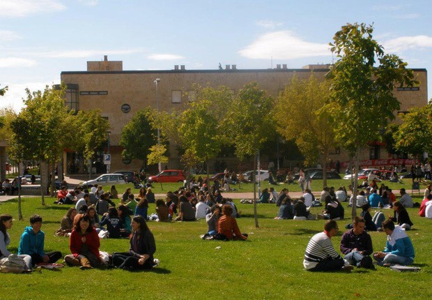 Universidade de Salamanca, na Espanha (Foto: Reprodução Facebook)