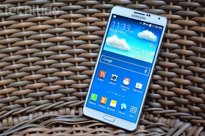 Galaxy Note 3 também vem com tela Full HD com 5,7 polegadas (Foto: Luciana Maline/TechTudo) (Foto: Galaxy Note 3 também vem com tela Full HD com 5,7 polegadas (Foto: Luciana Maline/TechTudo))