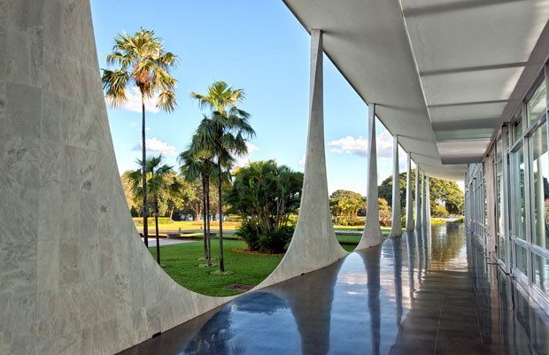 Brasília 60 anos: Niemeyer e Lúcio Costa colocaram o Brasil entre os maiores da arquitetura mundial (Foto: Reprodução)