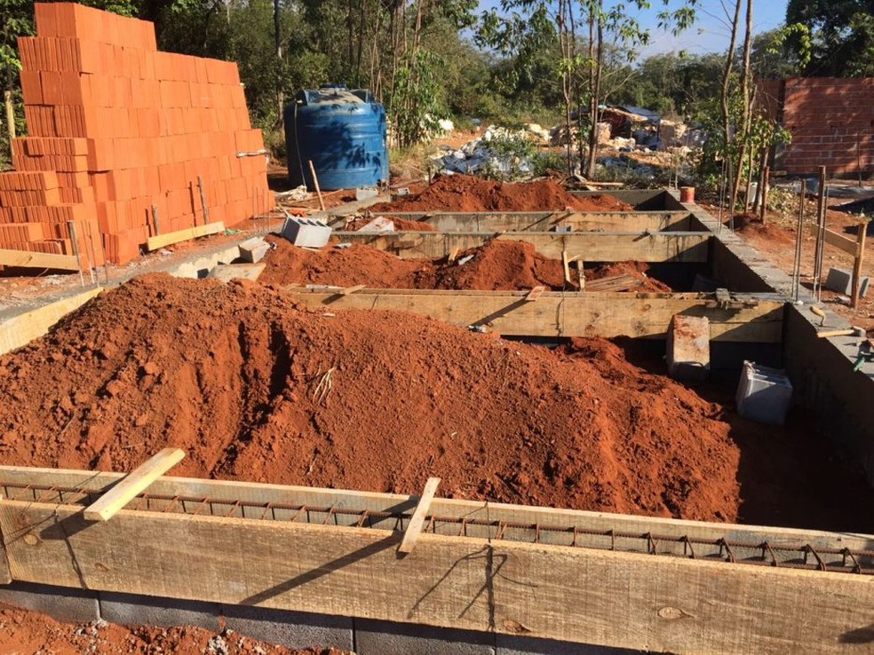  Usina de Triagem e Compostagem está sendo construída em Córrego Fundo (Foto: Prefeitura de Córrego Fundo/Divulgação)