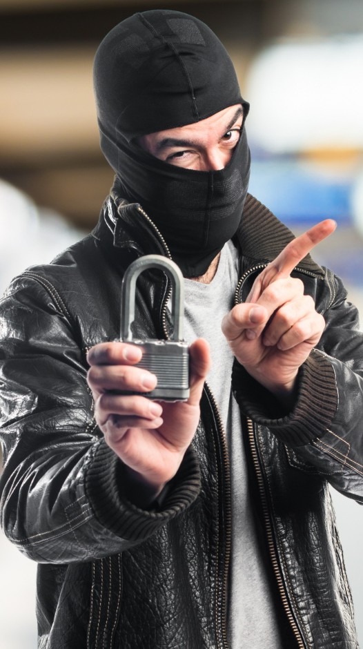 Não corra riscos! Veja como esconder seu app de banco e proteger seu celular