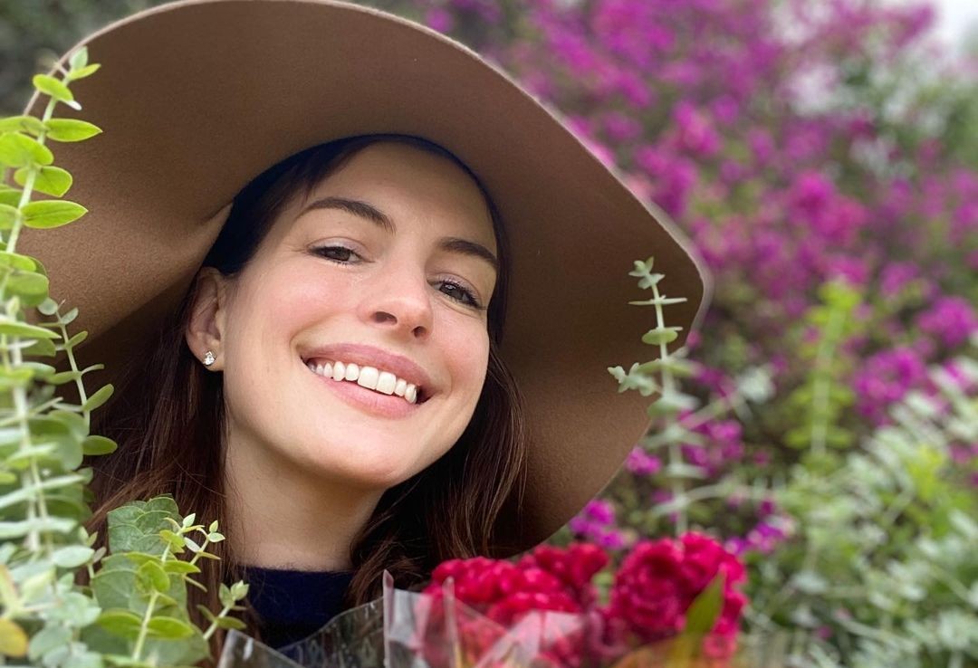 A atriz Anne Hathaway (Foto: Reprodução / Instagram)