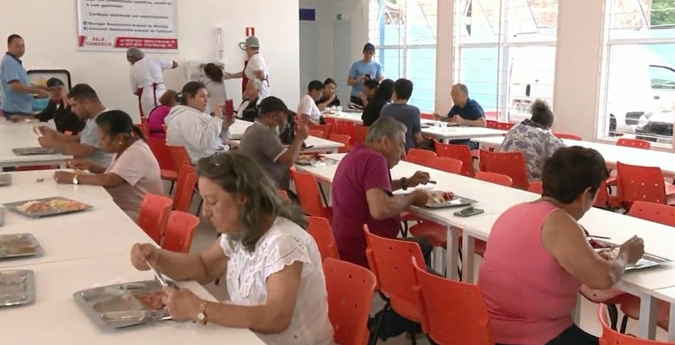 Restaurante Popular foi inaugurado nesta sexta (6) no Ney Braga, em Maringá — Foto: Alex Magosso/RPC