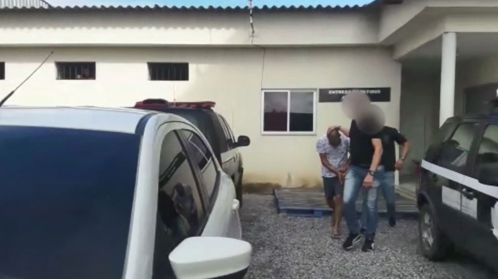Pastor é preso em investigação sobre incêndio que matou irmãos em Linhares (Foto: Brunela Alves / A Gazeta)
