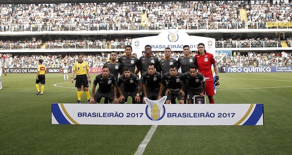 Corinthians relaciona 19 jogadores para enfrentar o Racing em Itaquera