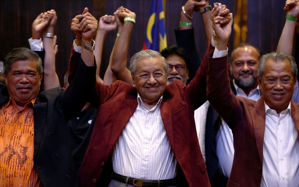 Resultado de imagem para Mahathir Mohamad Parlamento da Malásia 2018