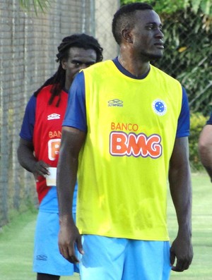 Londrina e Cruzeiro abrem 2015 sob o forte calor do norte paranaense