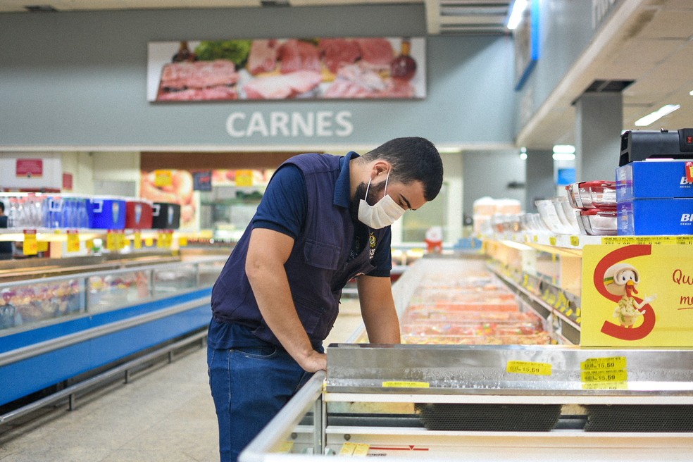 Itens apreendidos pelo Procon foram descartados — Foto: Divulgação