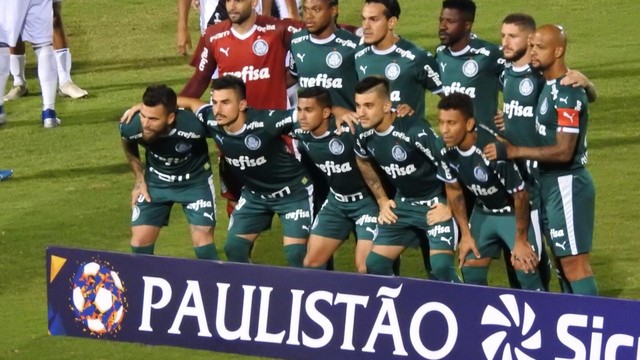 Time titular do Palmeiras na partida contra a Ponte Preta
