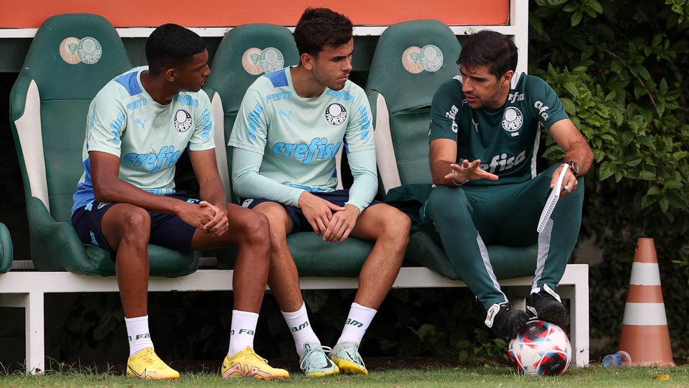 Revelações do Palmeiras, Luis Guilherme e Pedro Lima ganham atenção de Abel em transição