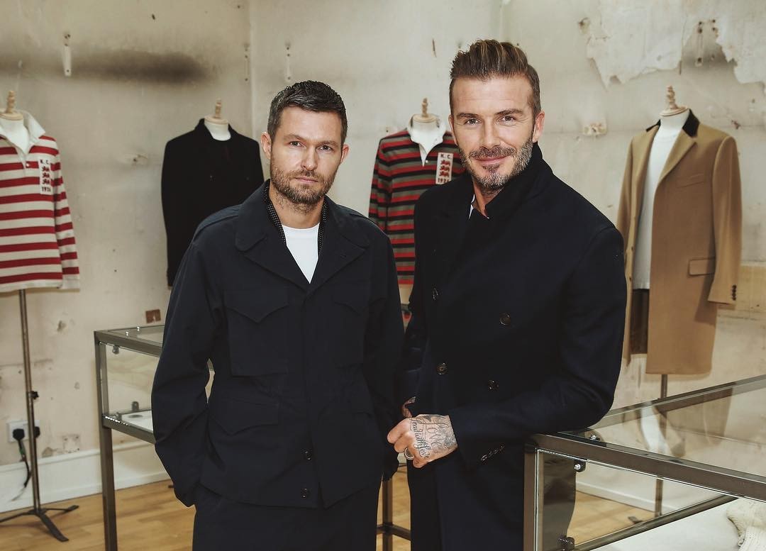 Daniel Kearns e David Beckham no lançamento da coleção (Foto: Reprodução/Instagram)