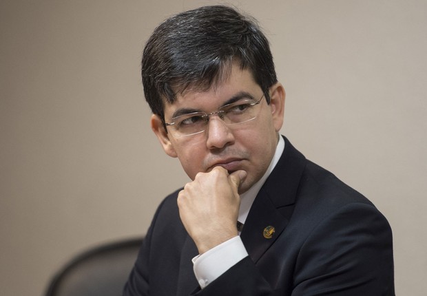 O senador Randolfe Rodrigues (Rede-AP) (Foto: Marcelo Camargo/Agência Brasil)