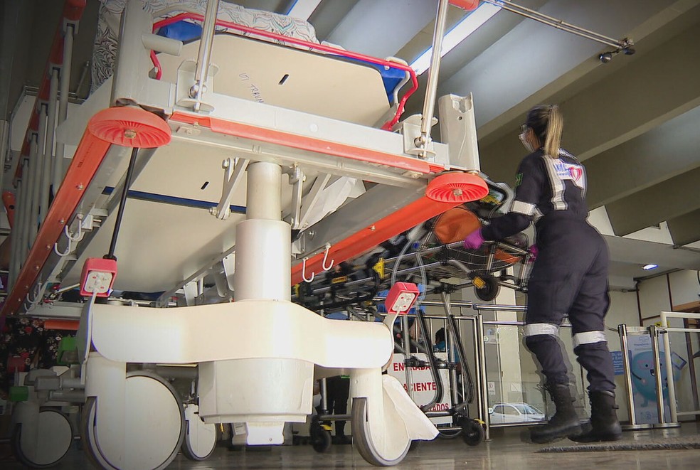 Atendimento em hospital no DF em imagem de arquivo — Foto: TV Globo / Reprodução