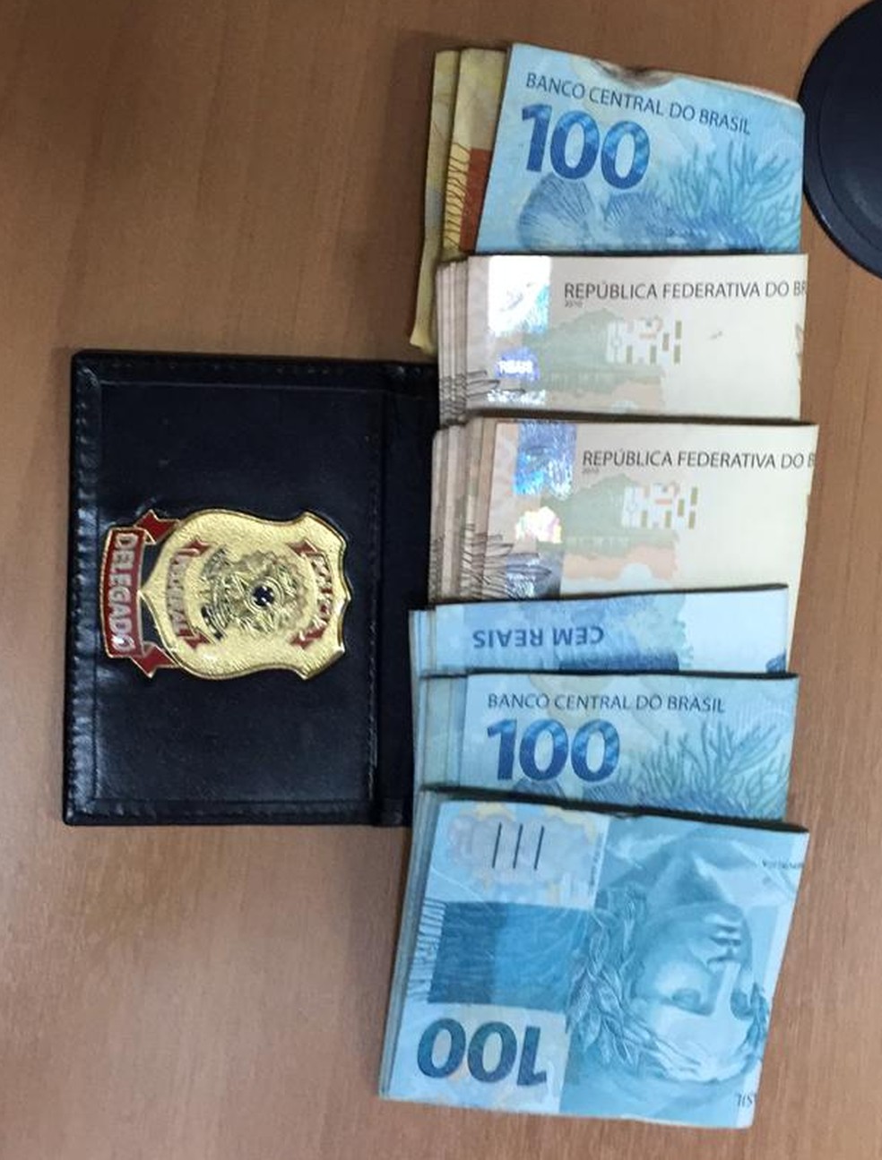 Dinheiro apreendido em operaÃ§Ã£o da PolÃ­cia Federal no MaranhÃ£o contra servidores dos Correios â€” Foto: DivulagaÃ§Ã£o / PolÃ­cia Federal