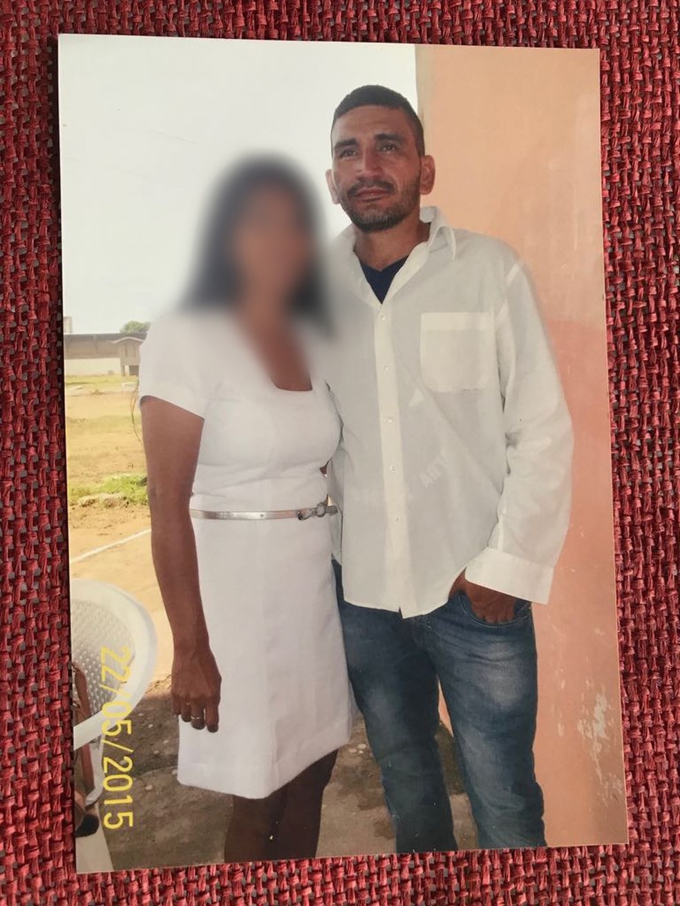 Mulher de preso morto no massacre disse que marido sempre se recusou a entrar para facção e acredita que isso pode ter influenciado na morte dele (Foto: Arquivo pessoal)