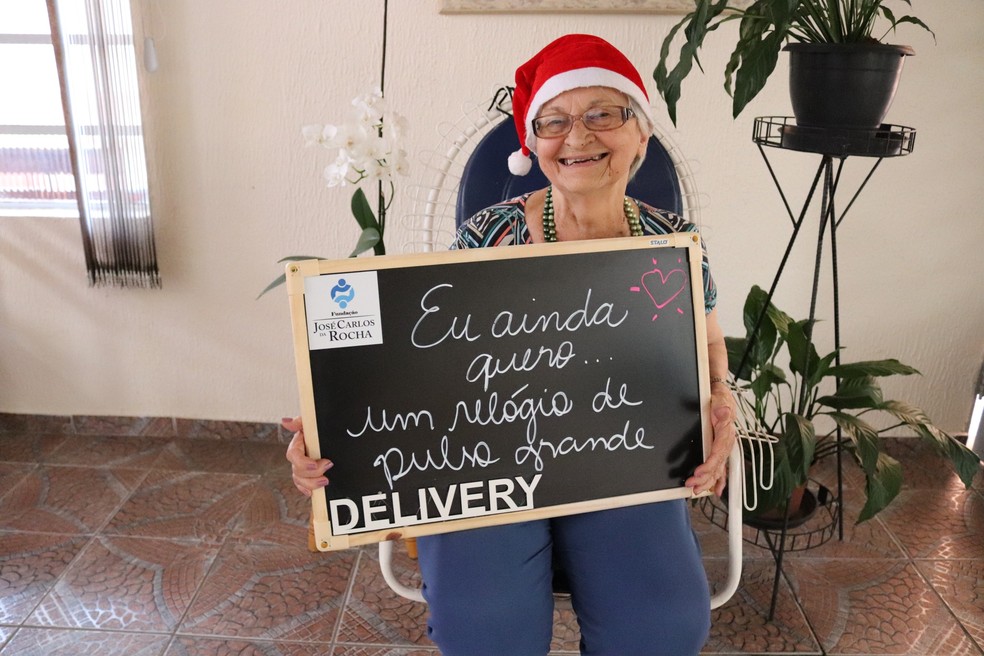 Campanha compartilha fotos de idosos com pedidos de Natal | Vale do Paraíba  e Região | G1