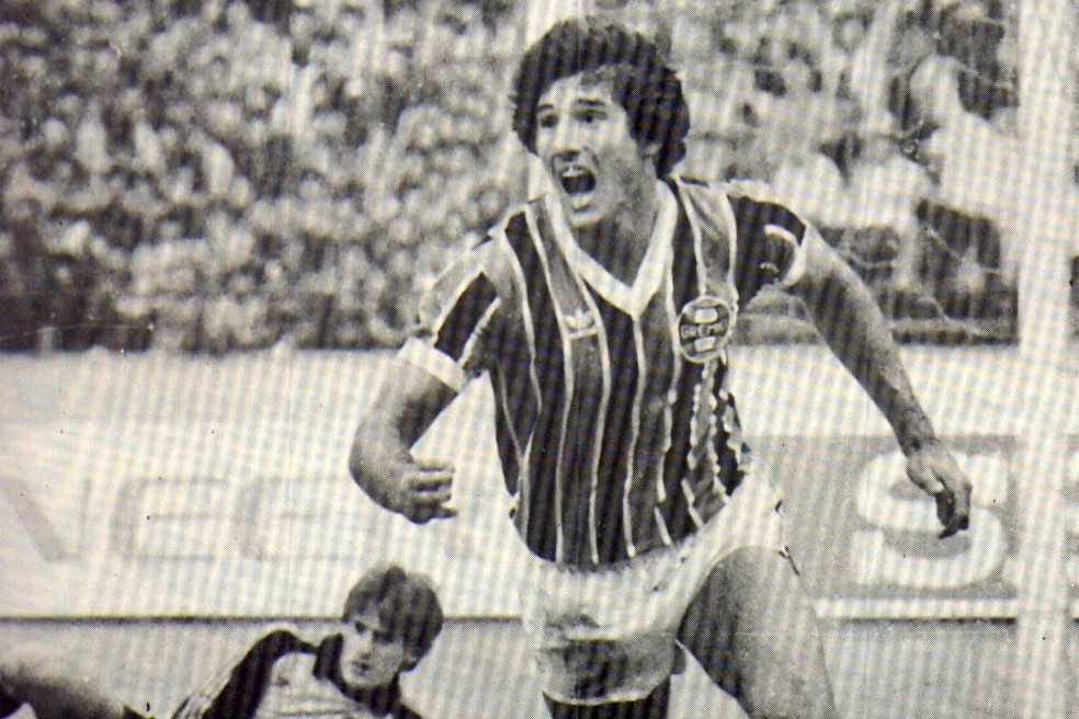 Renato Gaúcho comemora um dos gols no Mundial Interclubes de 1983 (Foto: Divulgação / Grêmio)