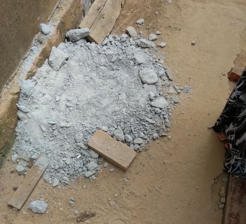 Bebê de 17 dias foi arremessado pelo pai de muro de 2,5 metros em Santa Bárbara d'Oeste (Foto: Guarda Municipal)